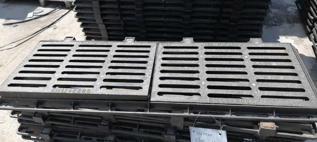 华亭球墨铸铁连体双篦展示